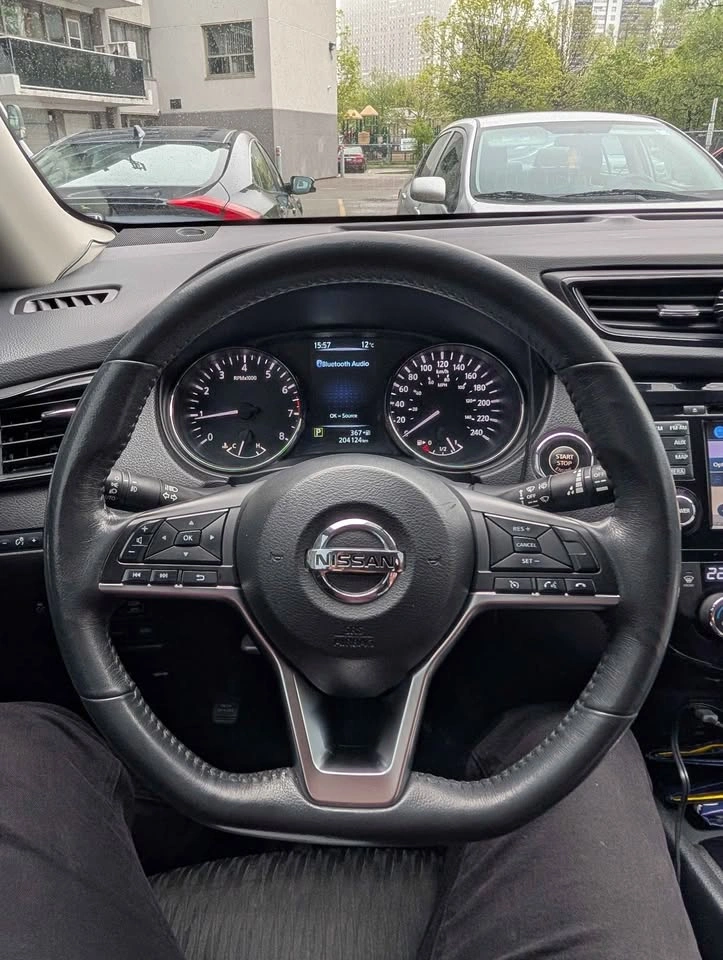 2017 Nissan Rogue SV AWD - photo 5