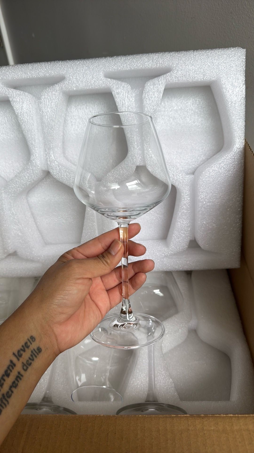 Wine Glasses - Set of 6 - photo 2