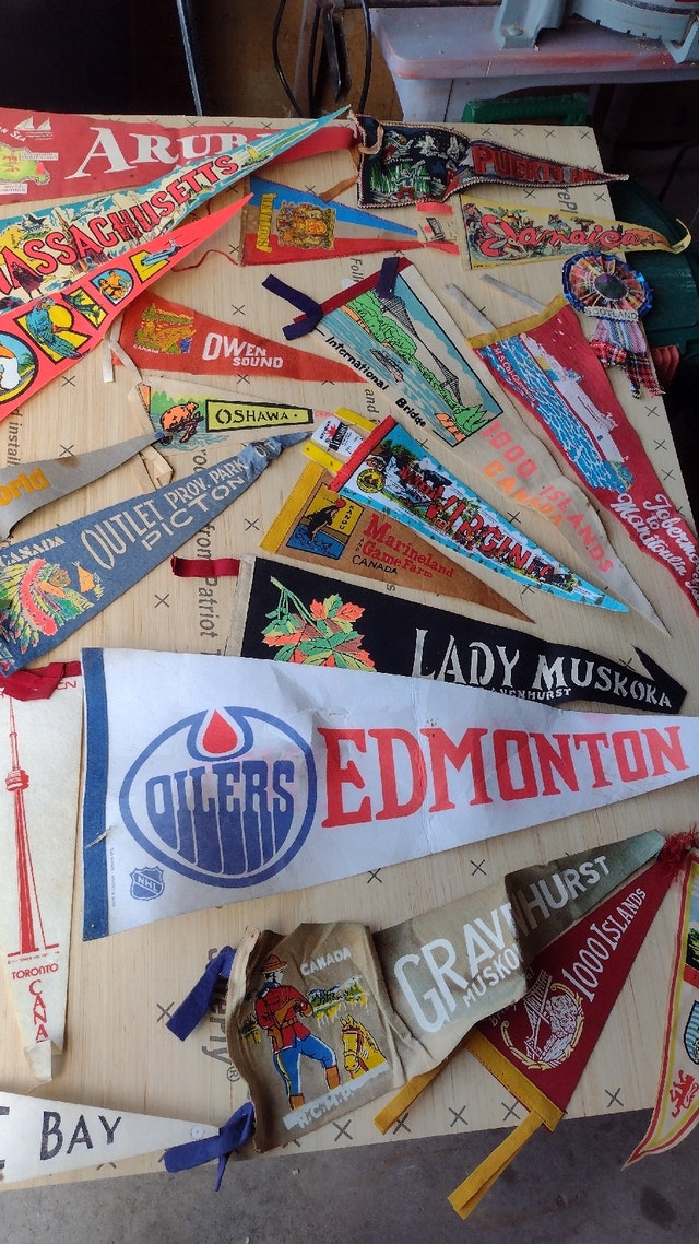 Vintage Canadian Souvenir Pennants - photo 5
