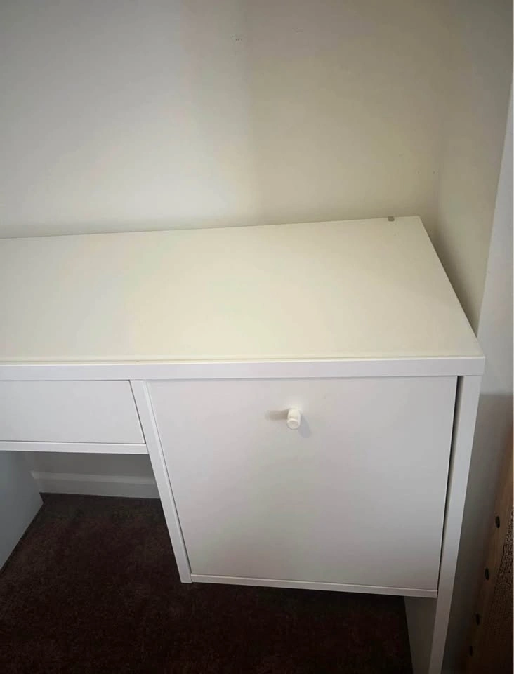 White IKEA SYVDE Vanity / Dressing Table - photo 3
