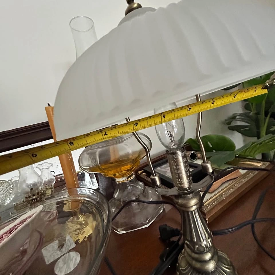 Vintage Table Lamp with Fluted Glass Shade - photo 5