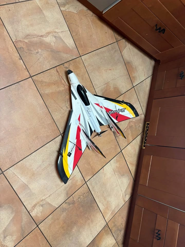 Parkzone Stryker F-27Q RC plane - photo 2