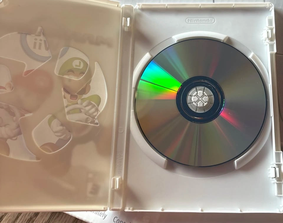 Nintendo Mario Kart Wii Game - photo 2