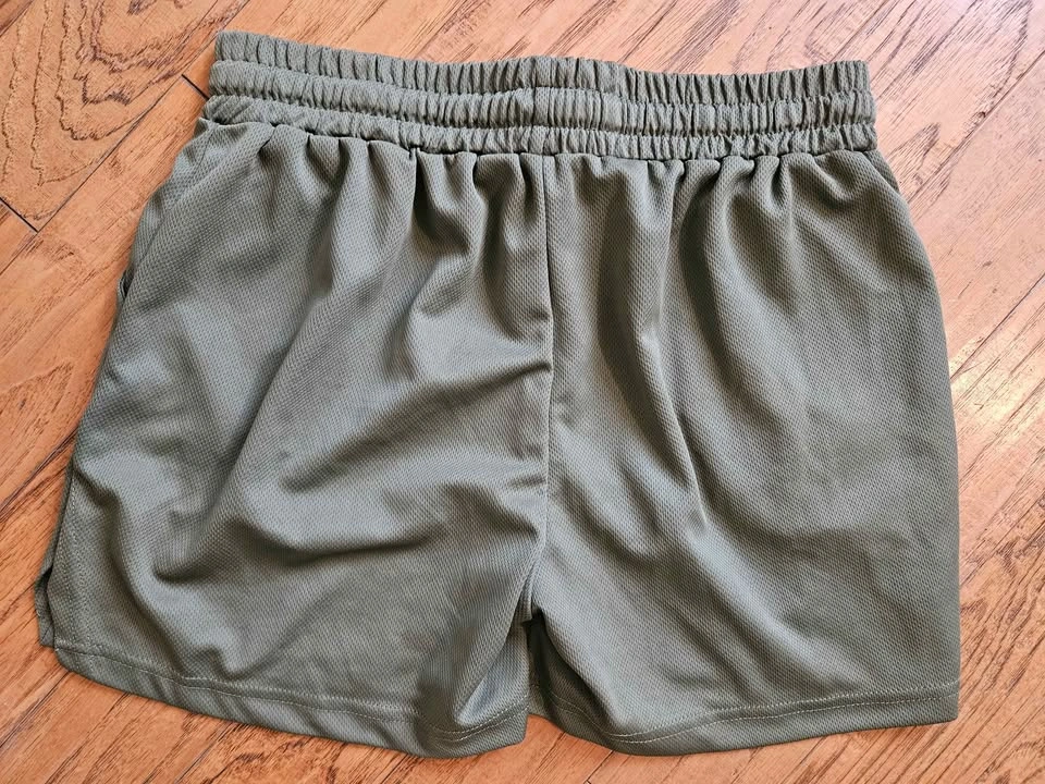 Athletic shorts - Small - photo 2