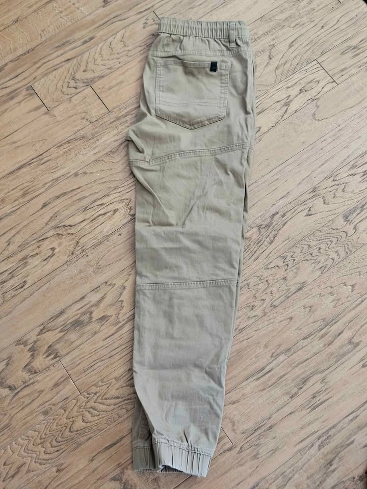 Khaki joggers style pants - photo 4