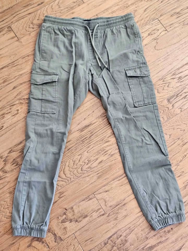 Buffalo olive green joggers pants