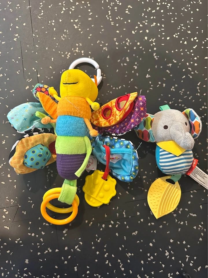 Lamaze Freddie the Firefly & Skip Hop Activity Toy