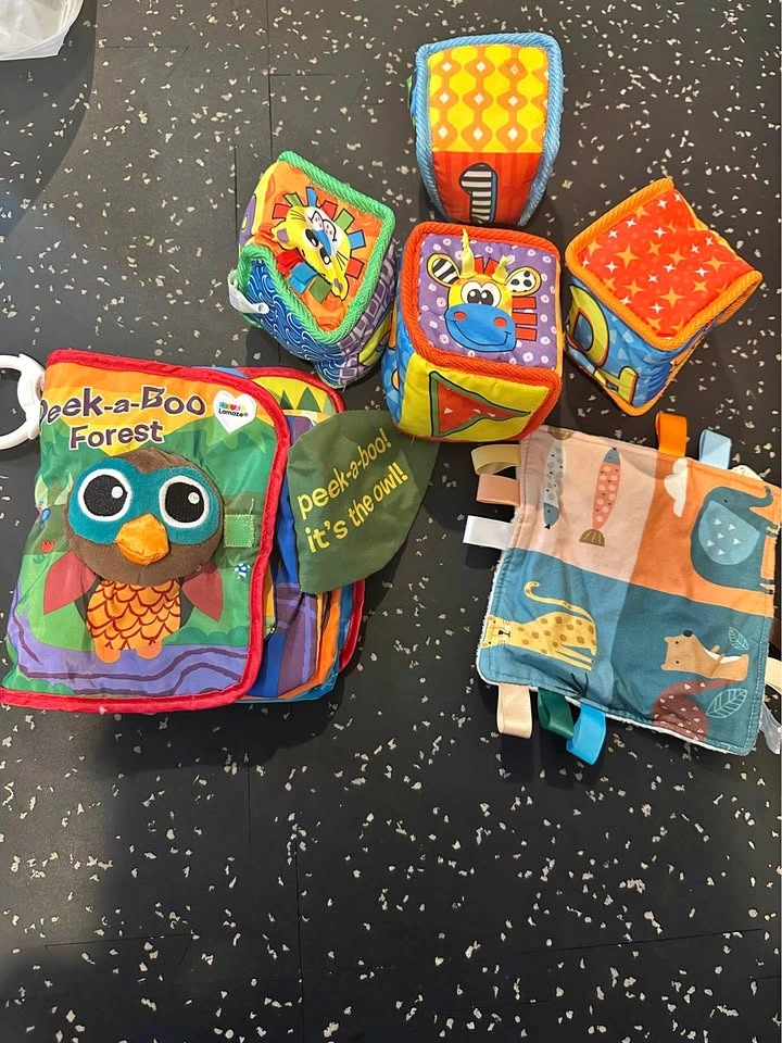Soft baby book and sensory toys