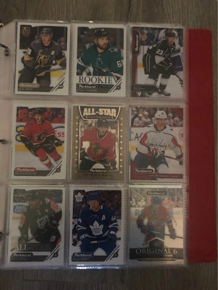 Roughly 200 hockey cards PRICE NEGOTIABLE - photo 3