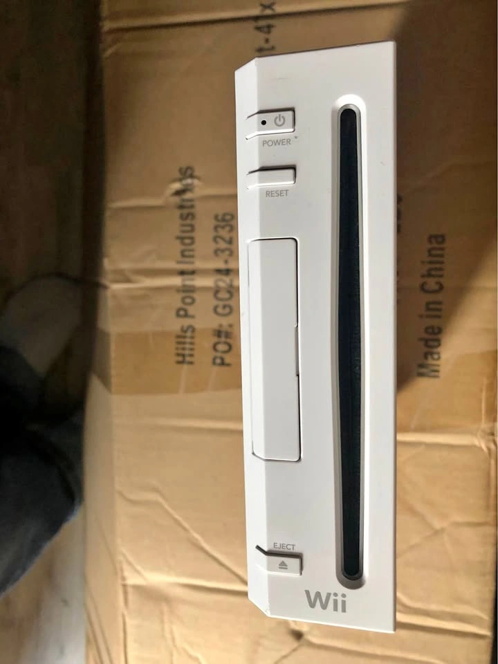 Nintendo Wii PRICE NEGOTIABLE