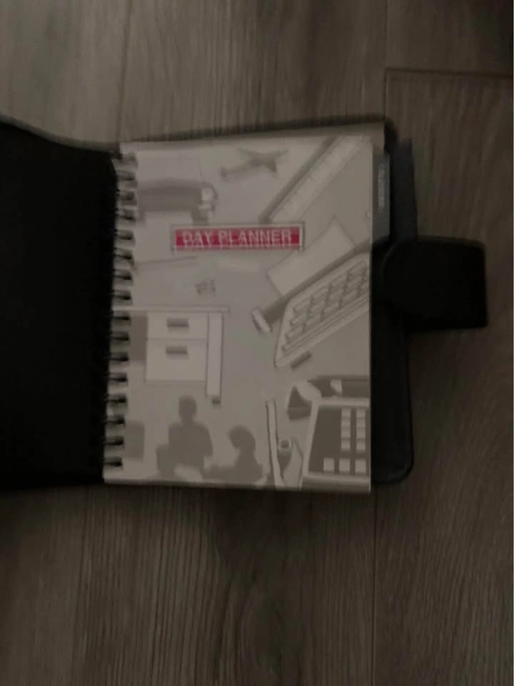 Vintage Dealership Day Planner - photo 2
