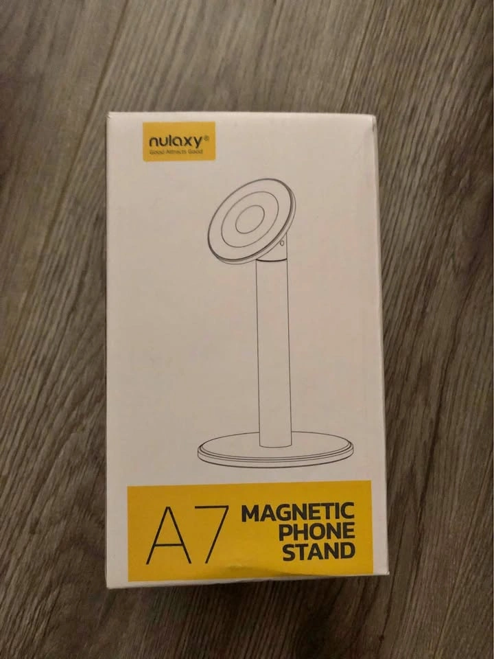 Magnetic phone holder