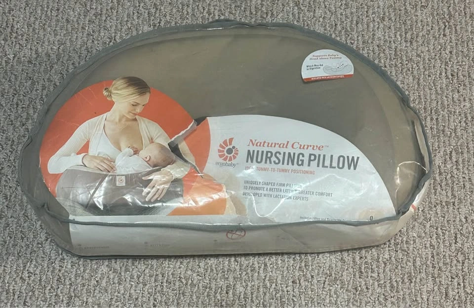Ergobaby Natural Curve Nursing Pillow