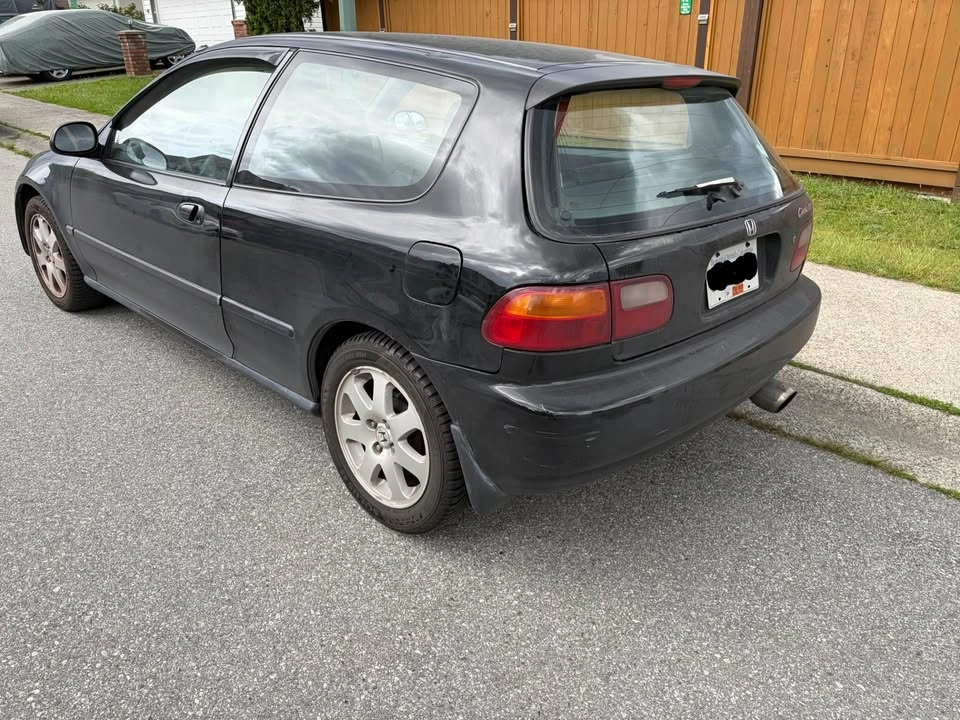 1995 Honda Civic DX Hatchback - photo 2