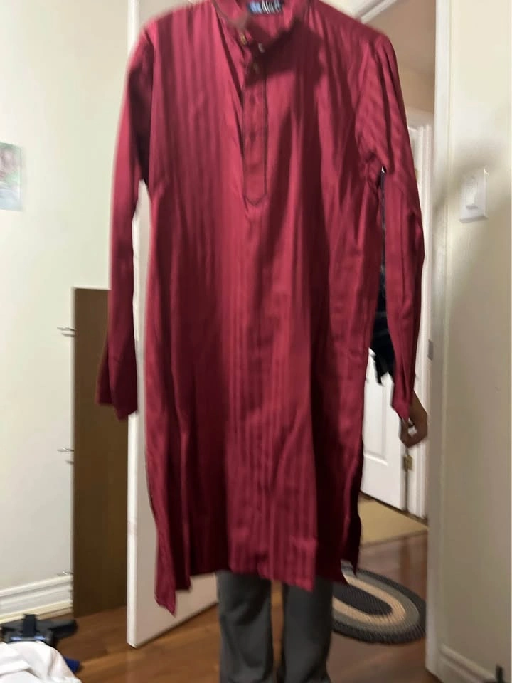 Men’s Maroon Kurti Size M/L - photo 3