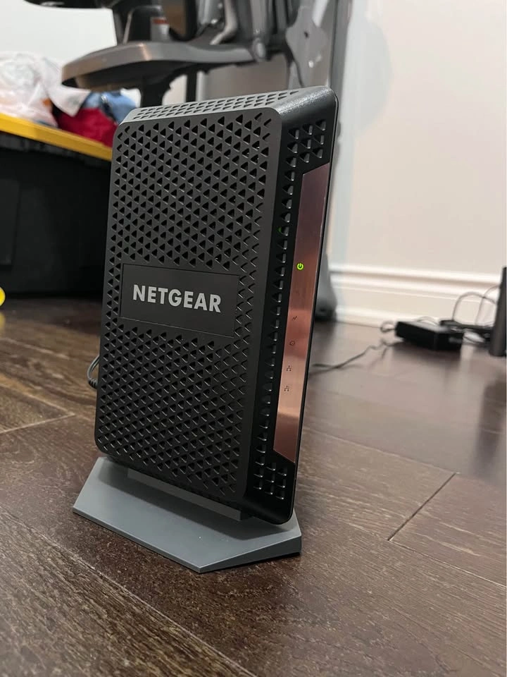 Netgear CM1100 Modem & Linksys EA9500 WiFi Router - photo 2