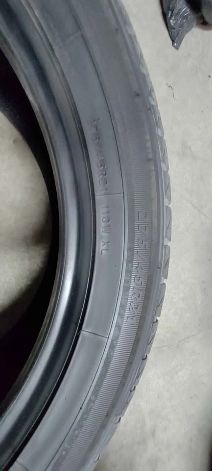 2x 275/45R21 Paragon Allseasons Tires - photo 4