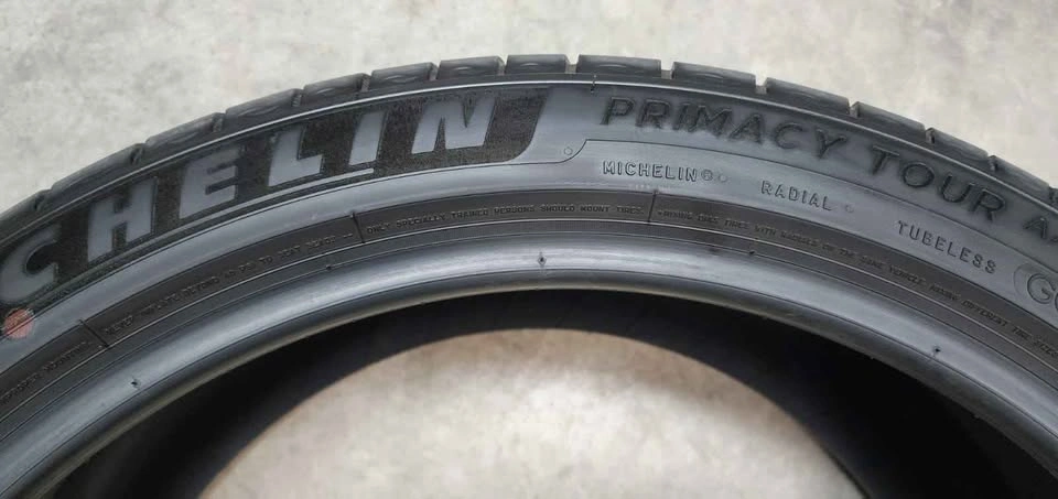 265/40R22 Michelin Primacy Tour AS Allseason Tire - photo 4