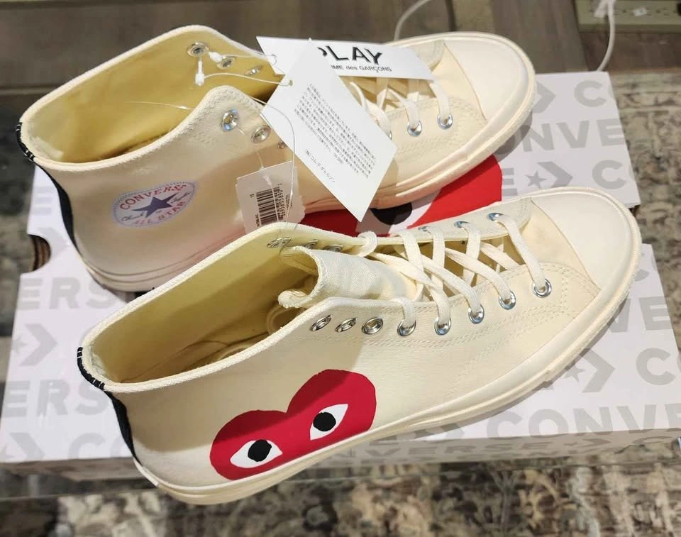 Brand New Converse Unisex Size: M11, W13 - photo 3