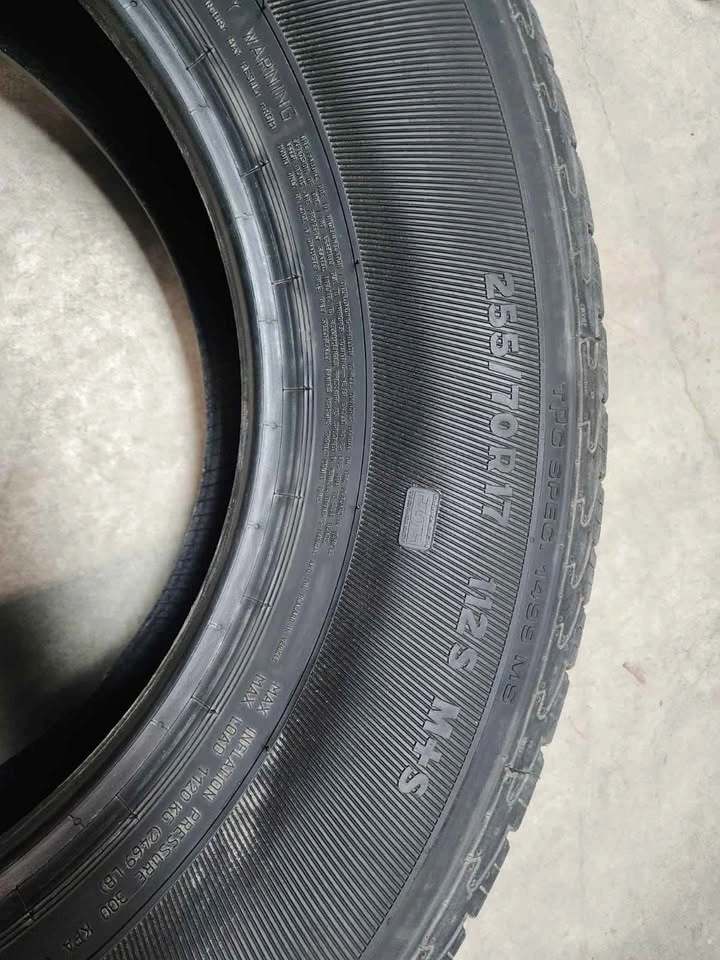 2x 255/70R17 General Grabber M+S Tires - photo 2