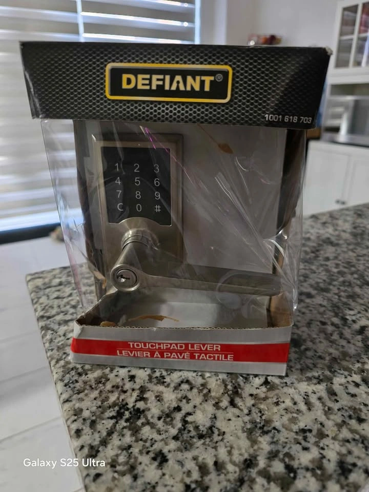 BNIB Defiant TouchPad Lever Lock - photo 4