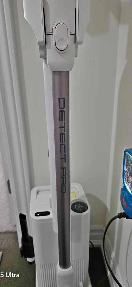 Used Shark Detect Pro Cordless Vacuum w/ Self-Empty