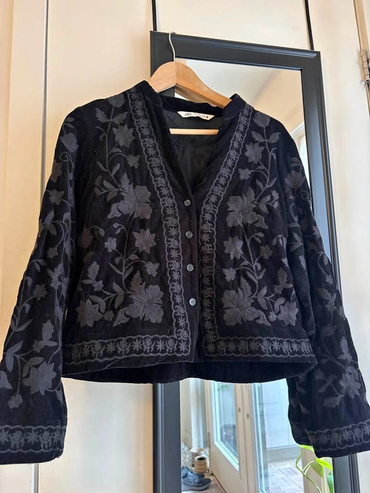 Zara Black Velvet Embroidered Jacket - Medium