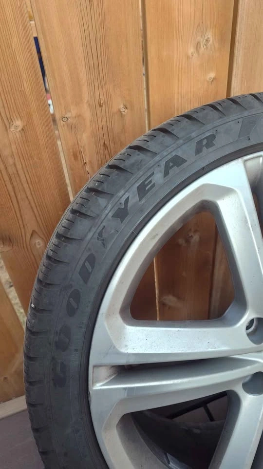 Good Year Eagle All Season 225/40/R18 on VW Rims - 2023 MFG Date - photo 2