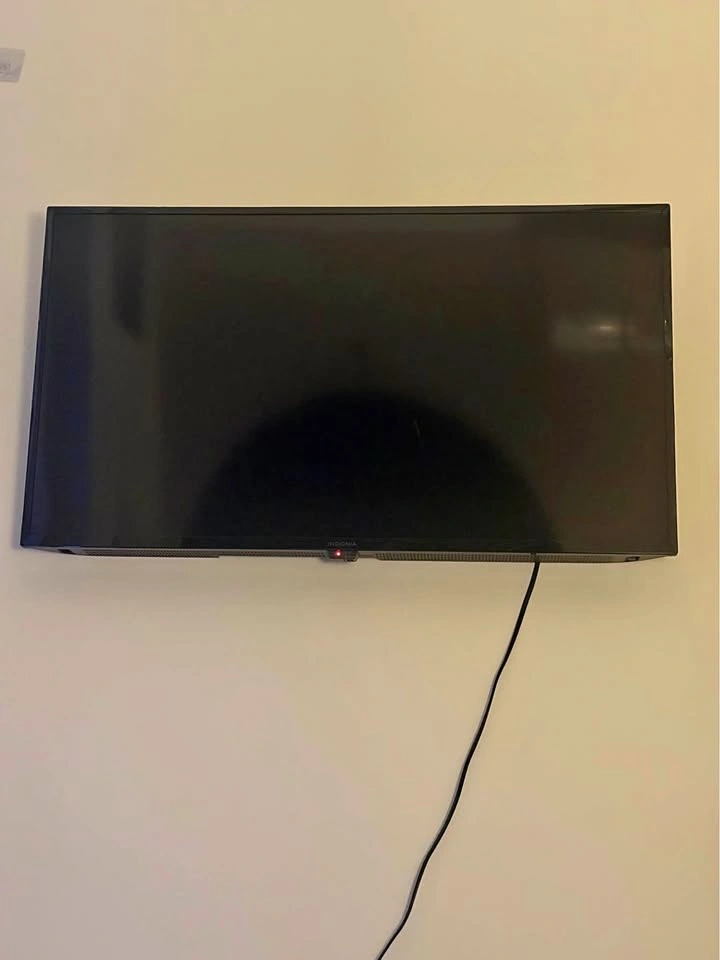 42in Smart TV