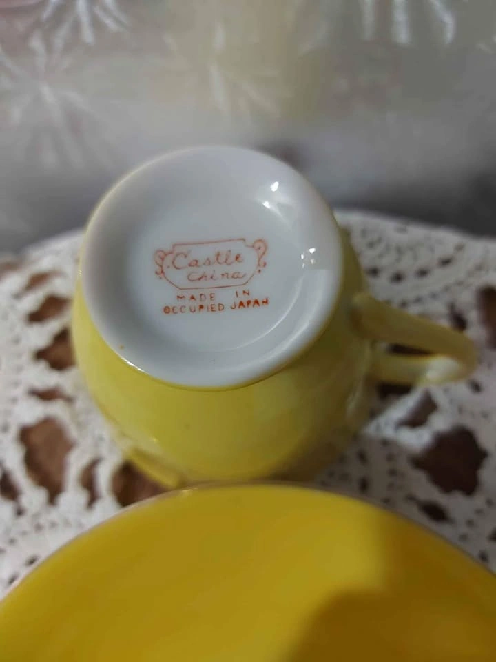 Castle China Demitasse Cup & Saucer - Occupied Japan - photo 3
