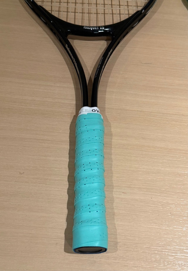 Two Tennis Racquets - Wilson & Atomica - photo 3