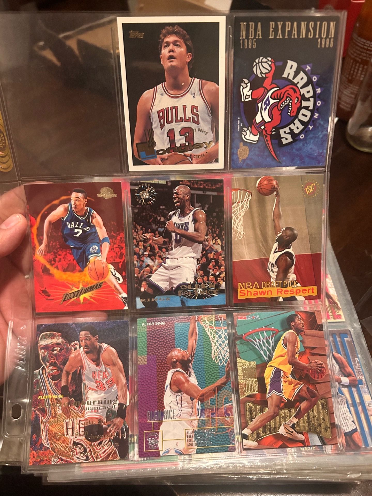 Assorted Sports Cards Binders 1100+ cards - photo 5