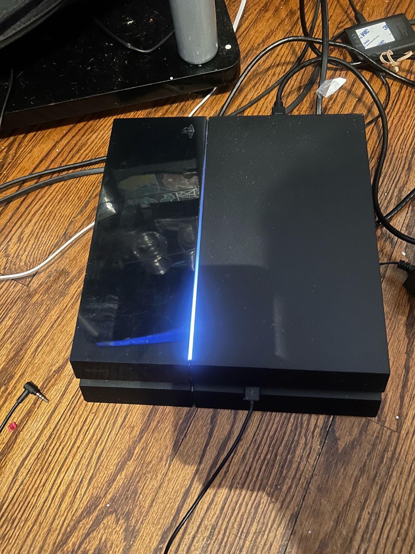 PS4 w/ 1 control and 4 games