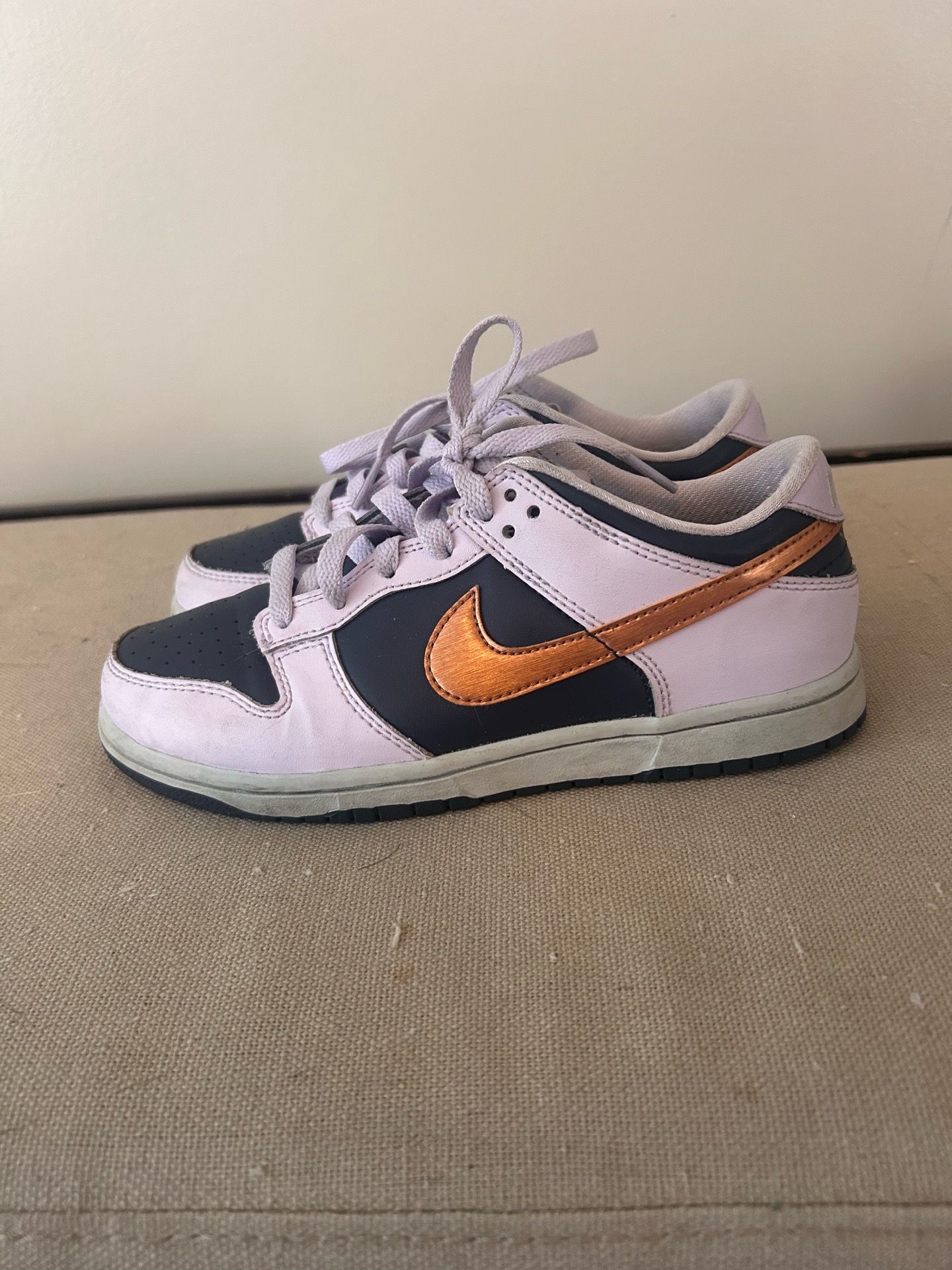 Kids Nike Dunk Low Sz 2