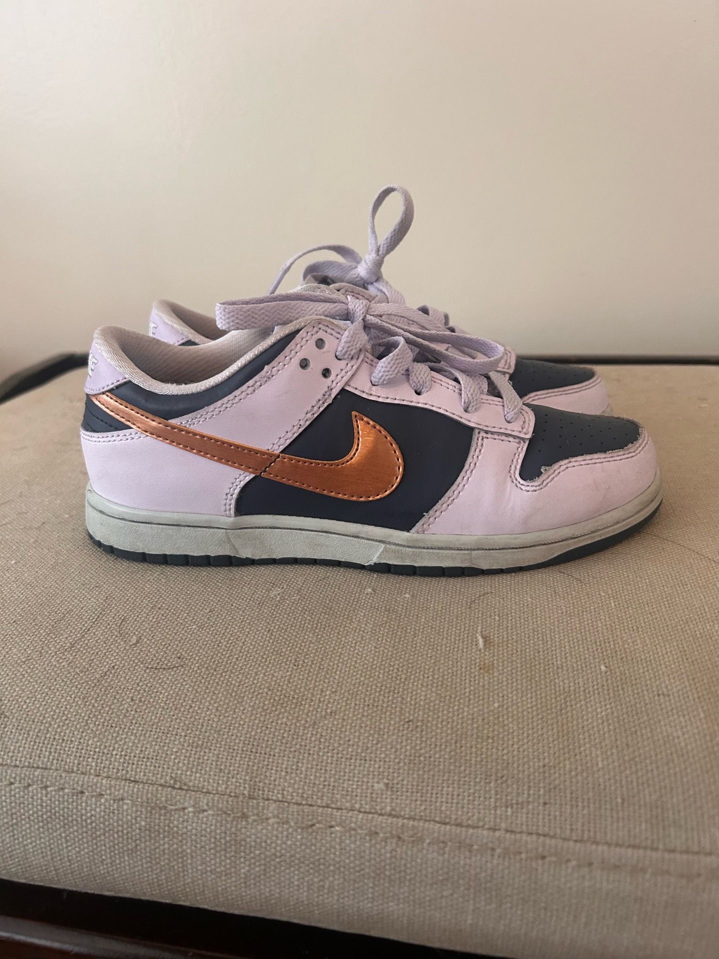 Kids Nike Dunk Low Sz 2 - photo 3