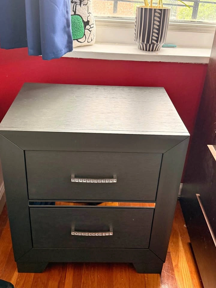 Dark grey 2-Drawer Nightstand with Crystal Handles