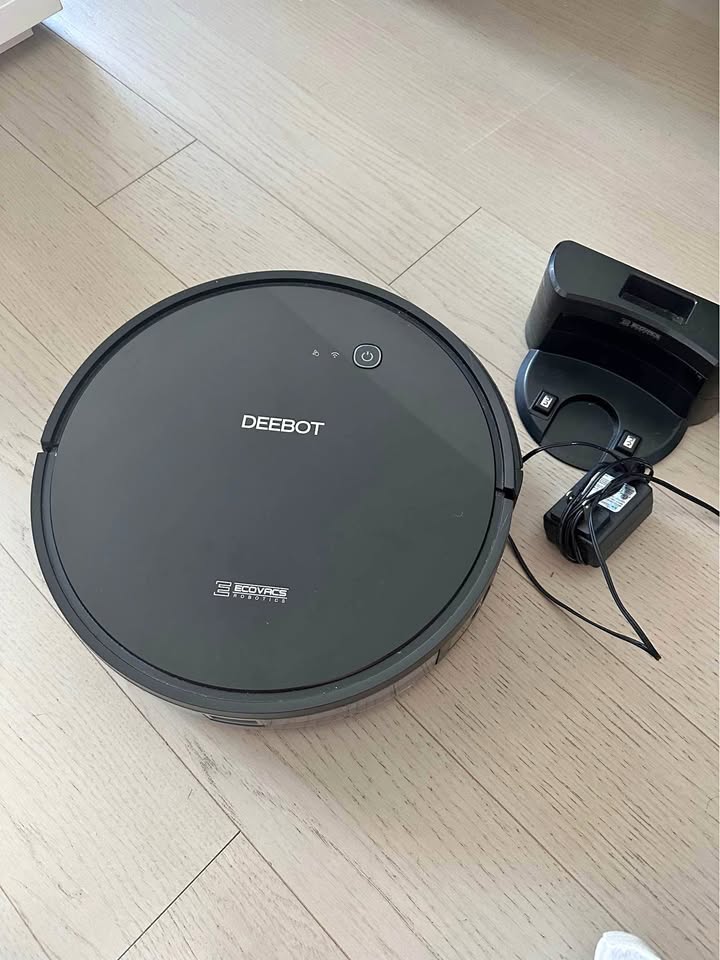 ECOVACS DEEBOT 661