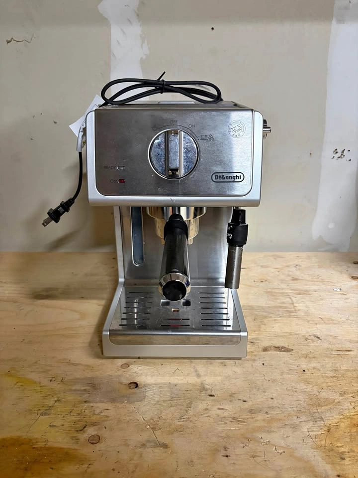 Delonghi Espresso Machine