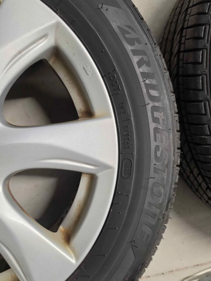 Mazda 3 OEM Rims with All Season Tires 205/55R16 - photo 5