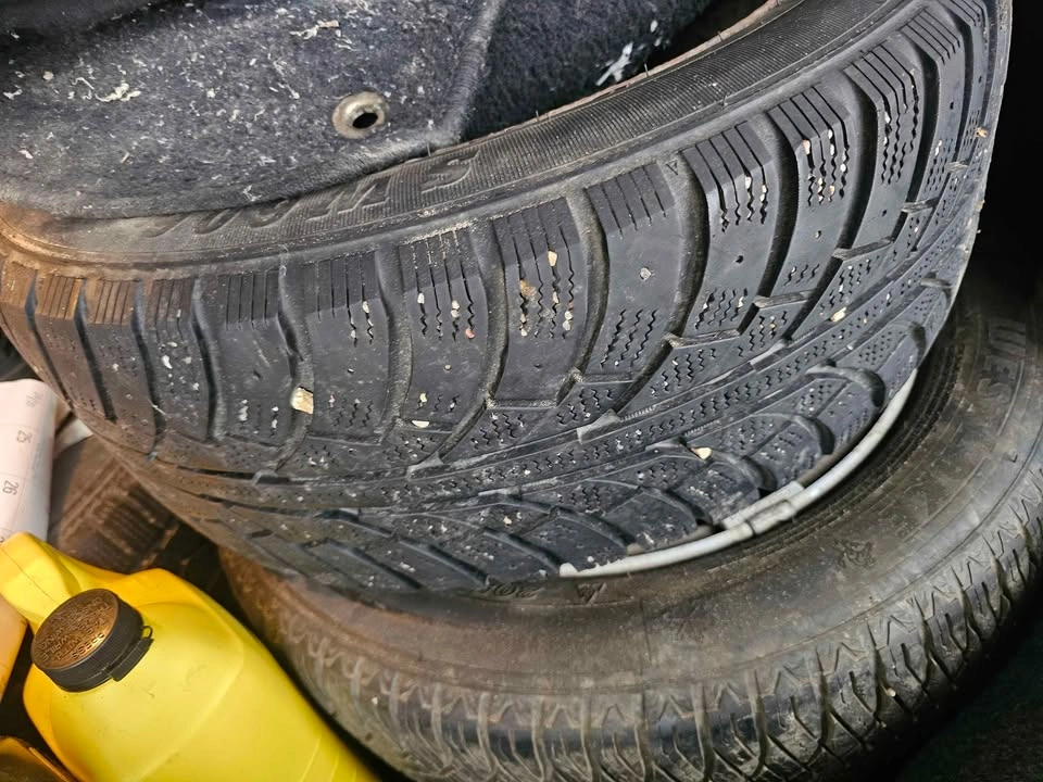 Tires with rims 205 55R16 - photo 3