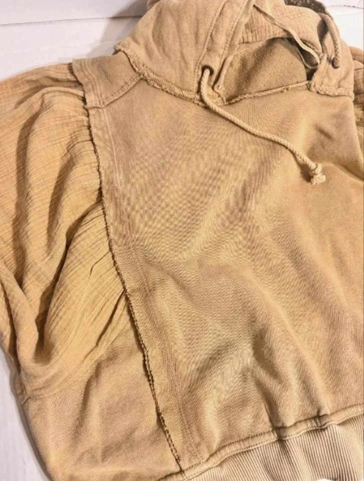 Free People Love Letter Cropped Hoodie - Nomadic Desert (XS) - photo 3