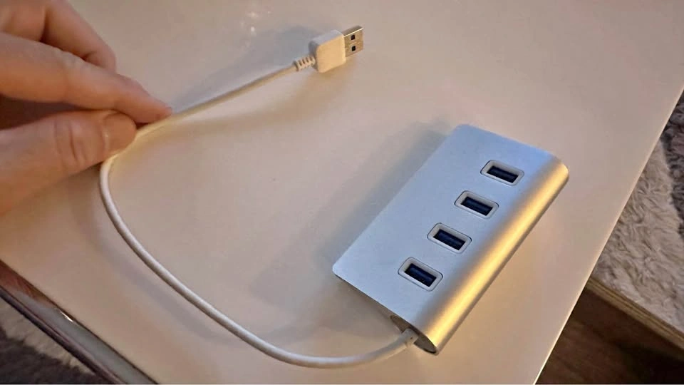 4 Port USB Hub