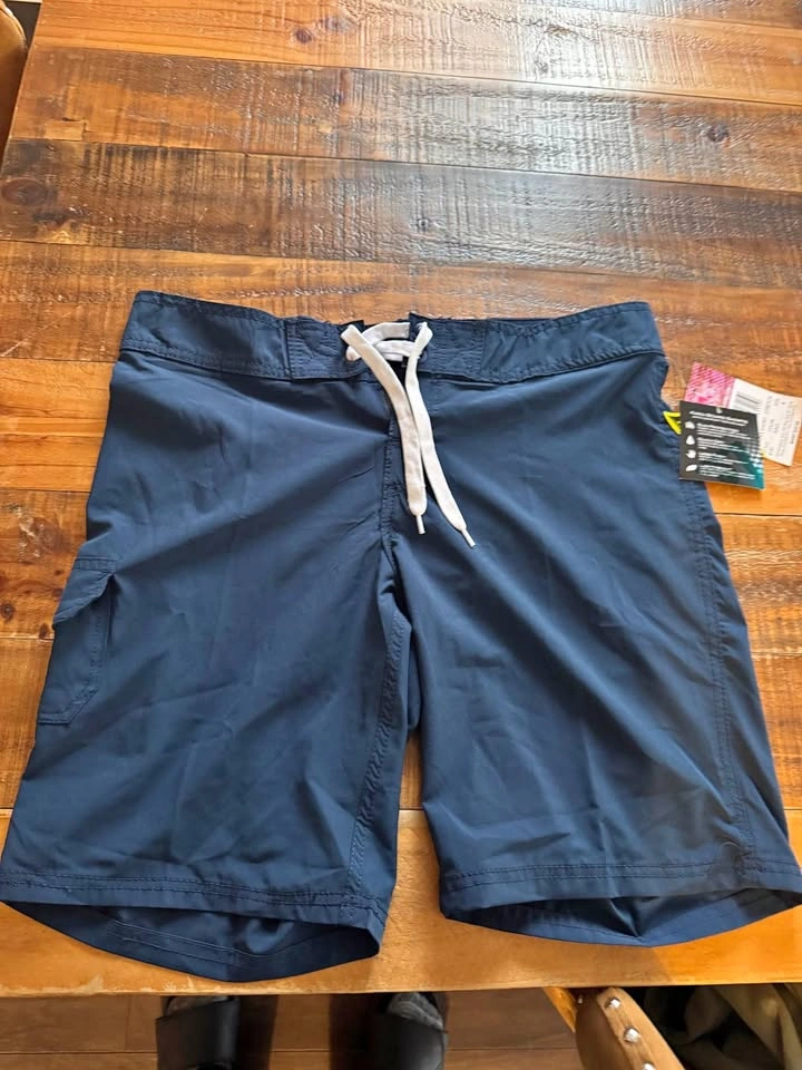 Swimming shorts size 8