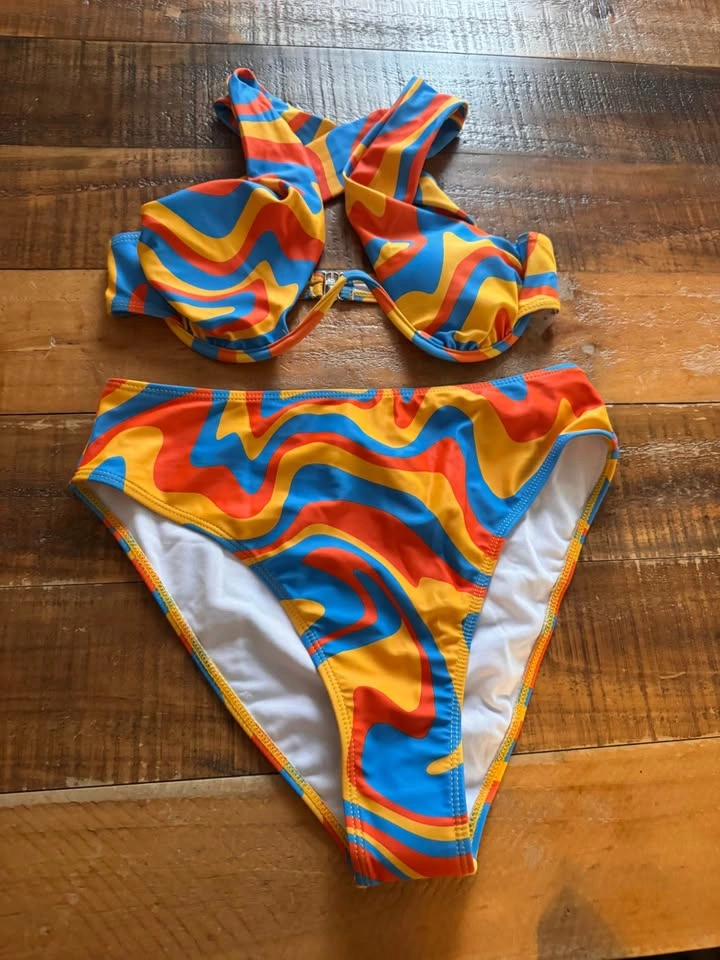 New bikini size small - photo 2