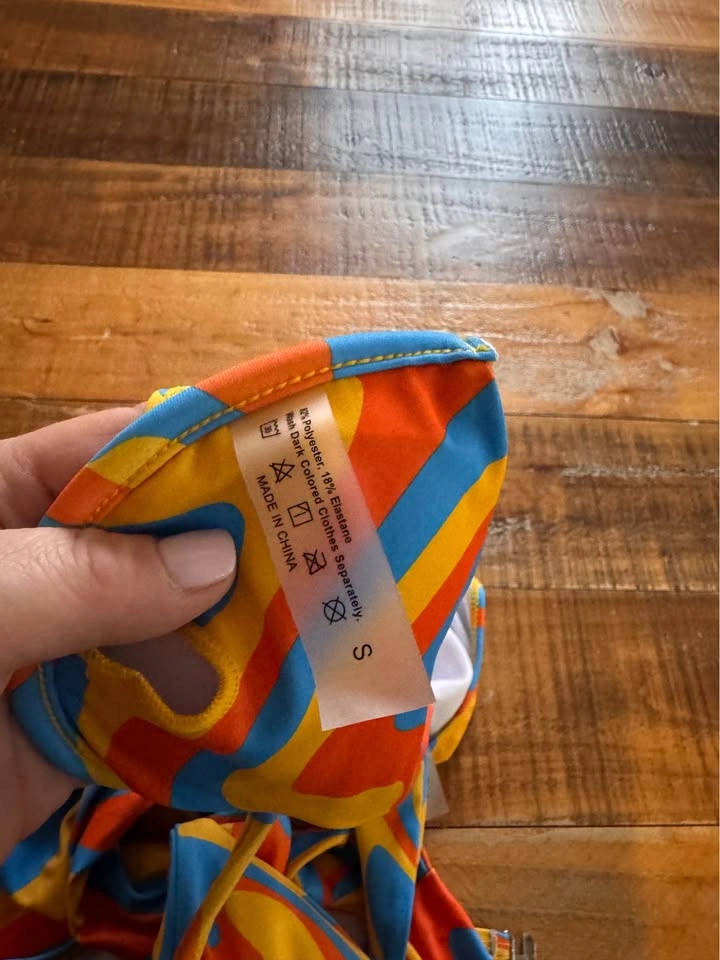 New bikini size small - photo 4