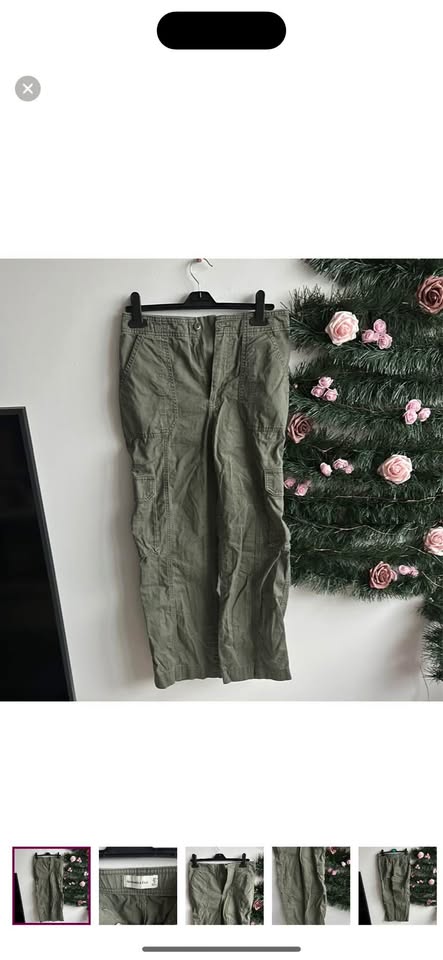 Abercrombie Olive Cargo Pants - size 25 / 0 - great condition!