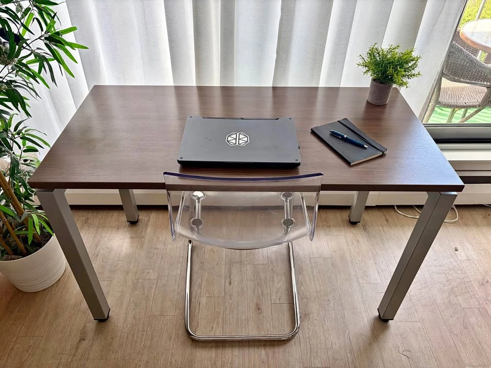 Solid Desk - Excellent Condition