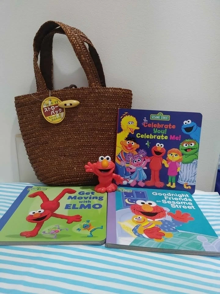 3 Sesame Street Board Books, Toy & Mini Beach Tote
