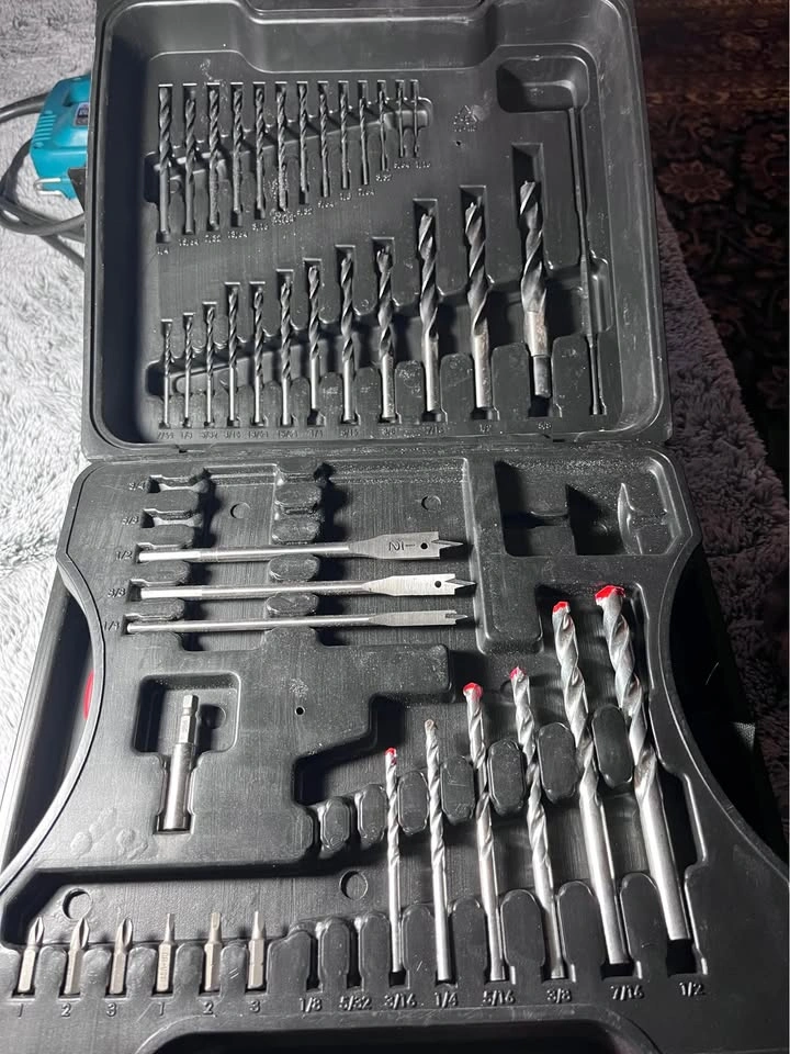 Jobmate 1/2” Hammer Drill Kit w/ Case, Bits & Accessories - photo 3