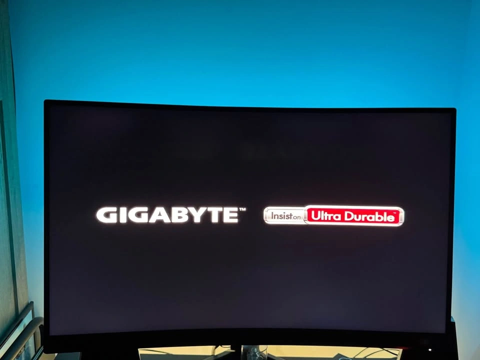 Custom Gaming PC Setup - Ready to Play - photo 5